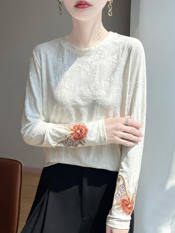 새로운 중국 스타일 라운드넥 자수 탑 여성 패셔너블 패 - Ethnic Fashion Wear 리뷰 및 가격